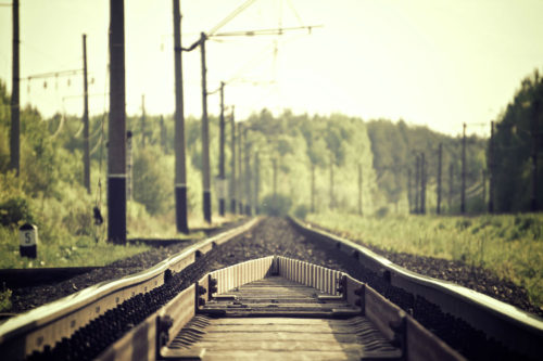 railroad_tracks_1000x664